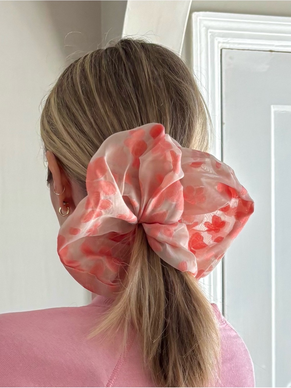 Organza XXL Scrunchie, Coral Bloom